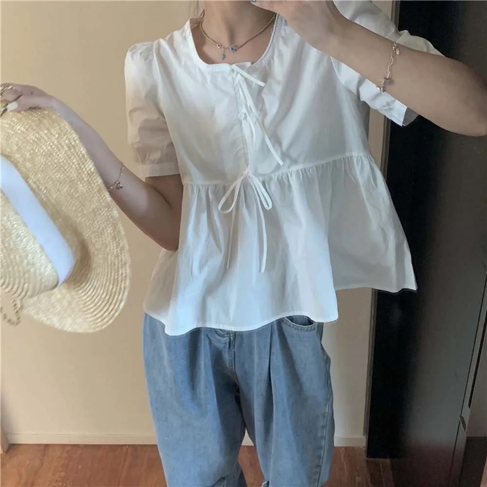 Women Shirts Summer New Fashion Short Sleeve Chic Tops French Sweet Puff Sleeve Loose Blouse Korean Style Casual Female Clothing
Women Shirts Summer New Fashion Short Sleeve Chic Tops French Sweet Puff Sleeve Loose Blouse Korean Style Casual Female Clothing