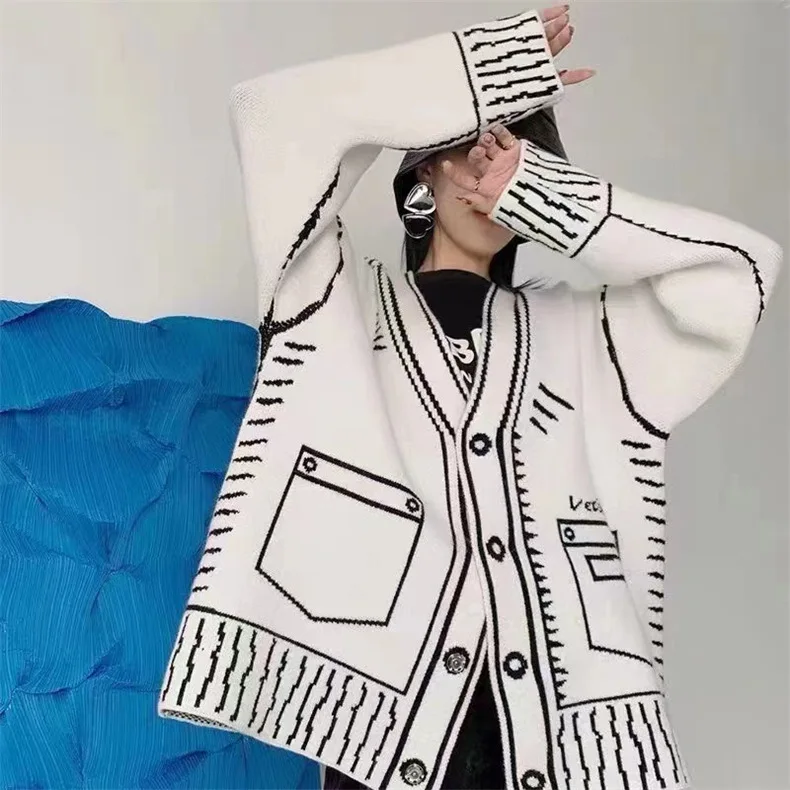 RDMQ 2023 Autumn Winter Women Knitted Cardigan Silhouette Painting Graffiti Tops Casual Fashion Women Loose Lazy Sweater Clothes
RDMQ 2023 Autumn Winter Women Knitted Cardigan Silhouette Painting Graffiti Tops Casual Fashion Women Loose Lazy Sweater Clothes