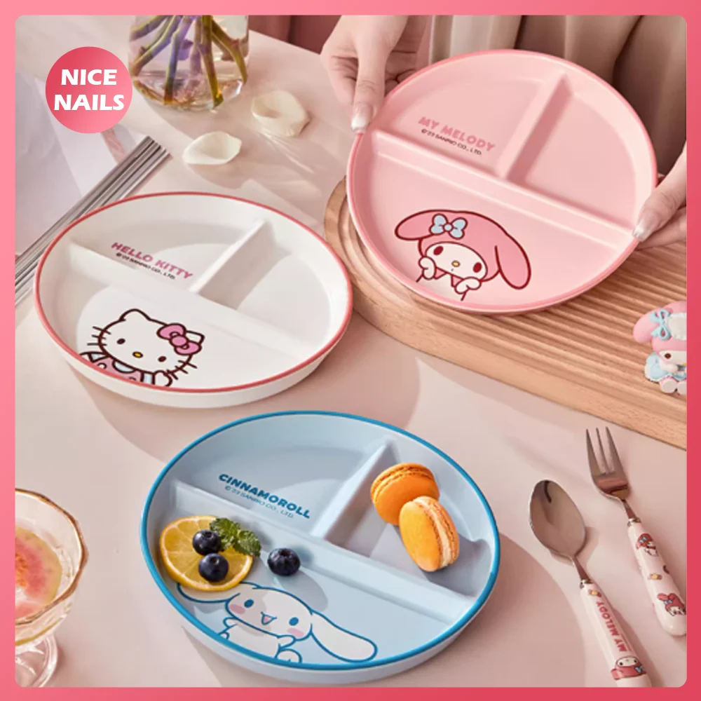 Керамическая Милая разделительная тарелка Hello Kitty Mymelody Cinnamoroll детская тарелка для завтрака тарелка для взрослых с 3 отделениями лоток для еды
Керамическая Милая разделительная тарелка Hello Kitty Mymelody Cinnamoroll детская тарелка для завтрака тарелка для взрослых с 3 отделениями лоток для еды