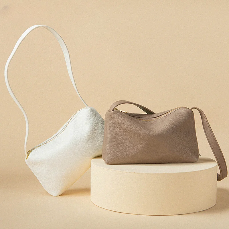 Solid leather fashionable soft leather simple and versatile trend crossbody shoulder bag for women's bag
Solid leather fashionable soft leather simple and versatile trend crossbody shoulder bag for women's bag
