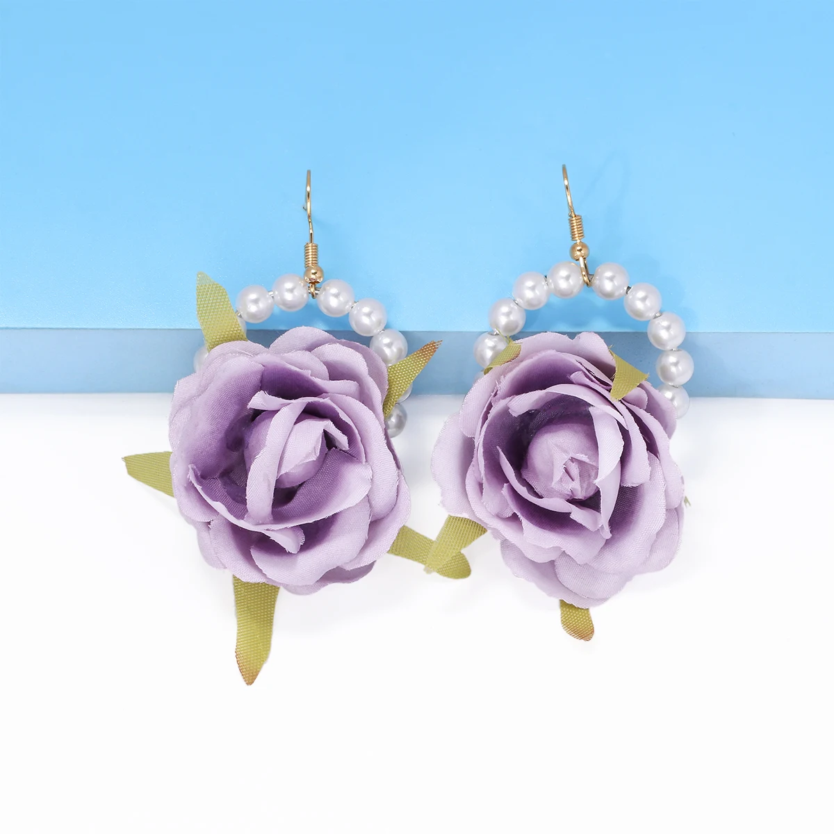 2023 Trend New Purple Simulation Rose Flower Drop Earrings for Women Girls Korean Pearl Earrings Fashion Jewelry Party Gifts
2023 Trend New Purple Simulation Rose Flower Drop Earrings for Women Girls Korean Pearl Earrings Fashion Jewelry Party Gifts