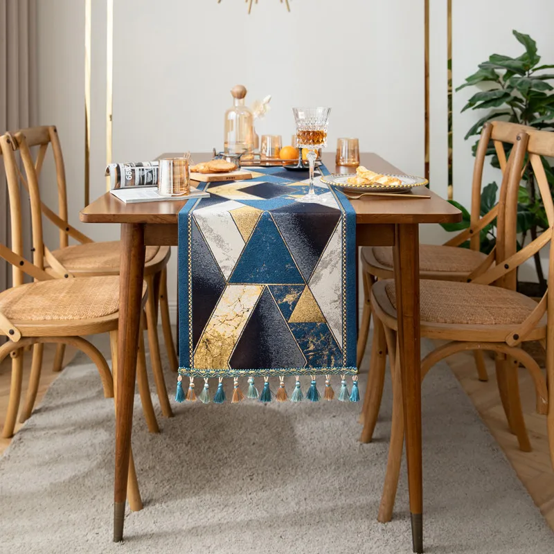 American Style Table Runner Yarn Dyed Jacquard Geometry with Tassel Household Polyester Tablecloth Bed Tail Flag Cabinet Cover
American Style Table Runner Yarn Dyed Jacquard Geometry with Tassel Household Polyester Tablecloth Bed Tail Flag Cabinet Cover