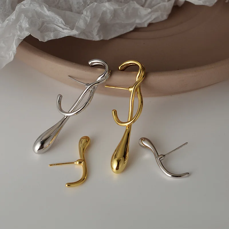Youth of Vigor Long Irregular Solid 925 Silver Earrings 18K Gold Tone Thick Ear Huggies E1047
Youth of Vigor Long Irregular Solid 925 Silver Earrings 18K Gold Tone Thick Ear Huggies E1047