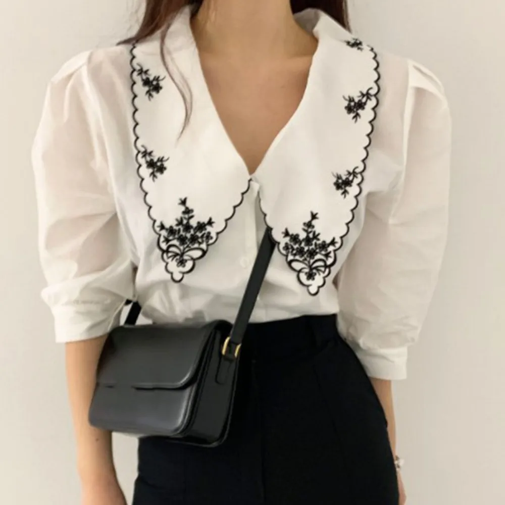 Women T-shirts Chiffon Summer Elegant Blouses Vintage Floral Embroidery Tops Clothes Puff Sleeve Blouse Блузки
Women T-shirts Chiffon Summer Elegant Blouses Vintage Floral Embroidery Tops Clothes Puff Sleeve Blouse Блузки
