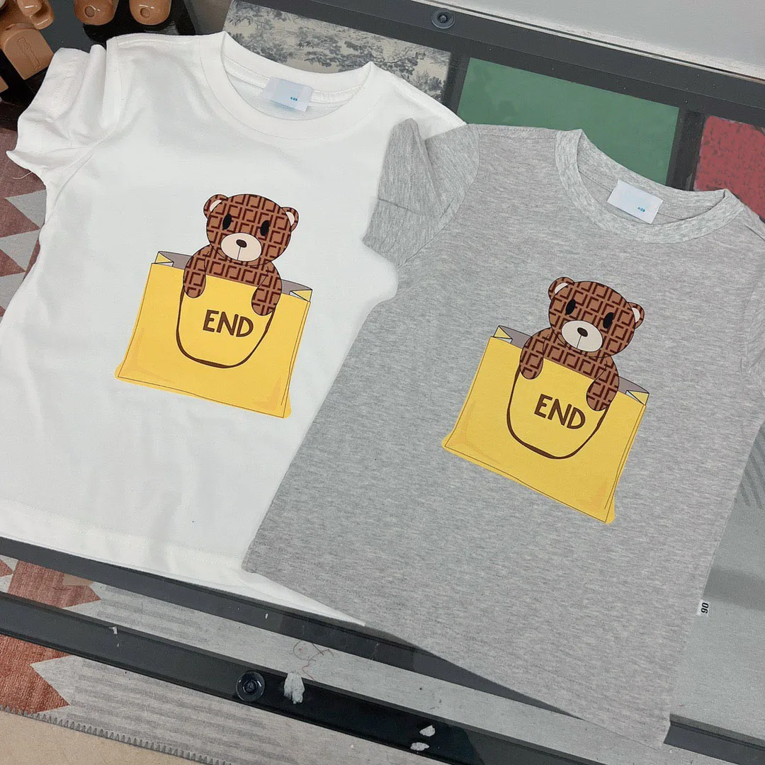 Designer Brand Kids Luxury Clothes Graphic T Shirts Children Girl Boys Summer Funny Shirt Fashion Graphic Tees Boutique Clothing
Designer Brand Kids Luxury Clothes Graphic T Shirts Children Girl Boys Summer Funny Shirt Fashion Graphic Tees Boutique Clothing