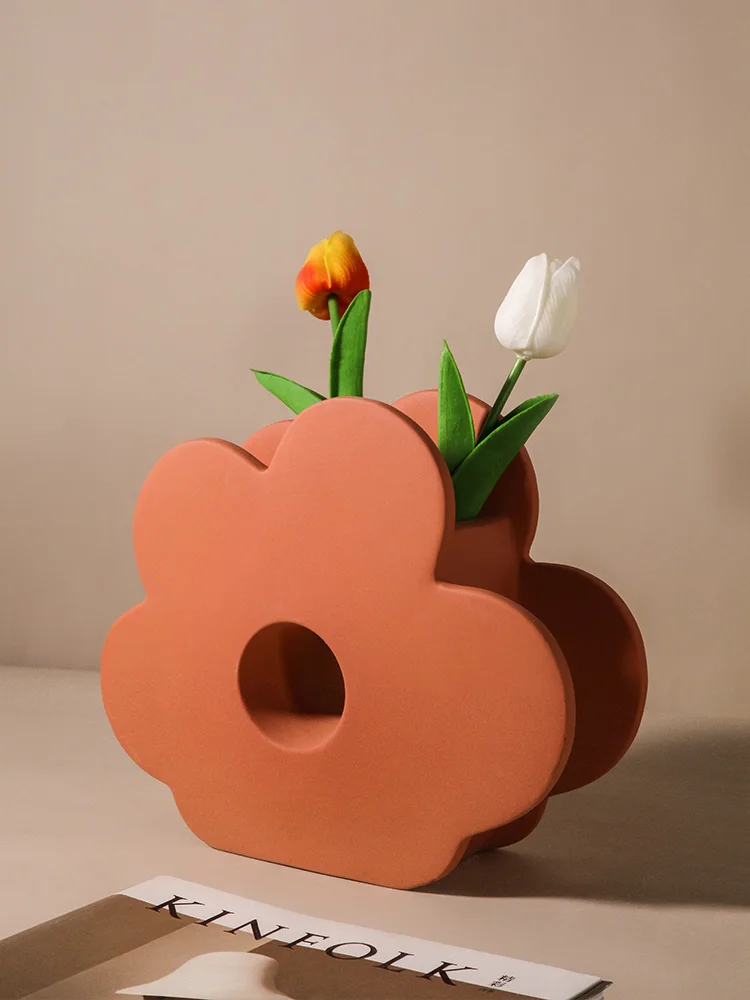 Ceramic Modern Vase Creative Nordic Creative Art Aesthetic Geometry Flower Vase Minimalist Living Room Jarrones Home Decor 50
Ceramic Modern Vase Creative Nordic Creative Art Aesthetic Geometry Flower Vase Minimalist Living Room Jarrones Home Decor 50