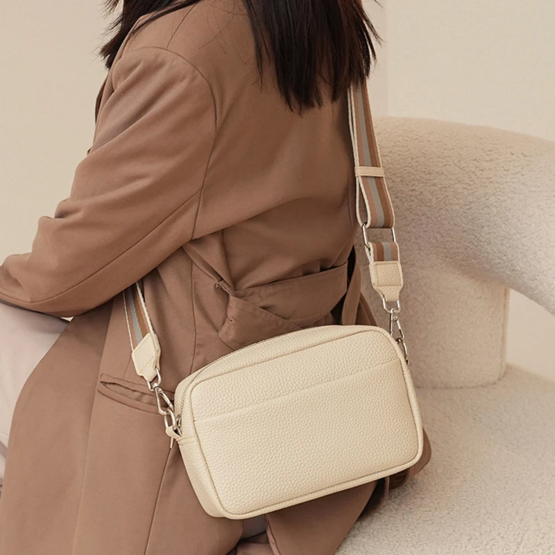 Wide Strap Women Crossbody Bags Solid Classic Ladies Handbags Luxury Square Women Bags Shoulder Crossbody Sling Bags For Femele
Wide Strap Women Crossbody Bags Solid Classic Ladies Handbags Luxury Square Women Bags Shoulder Crossbody Sling Bags For Femele