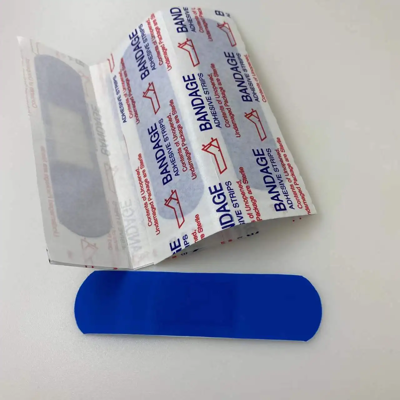 50pcs 72*19mm blue strip waterproof band aid metal detectable plaster food bandaid wound paste
50pcs 72*19mm blue strip waterproof band aid metal detectable plaster food bandaid wound paste