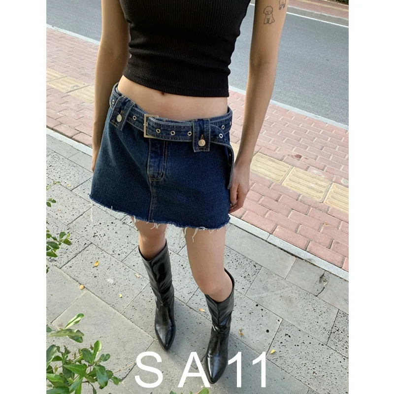 Sleep at 11 Girl Warrior Retro Sweet and Spicy Personality Denim Sheath Short Culottes under Romantic Package
Sleep at 11 Girl Warrior Retro Sweet and Spicy Personality Denim Sheath Short Culottes under Romantic Package