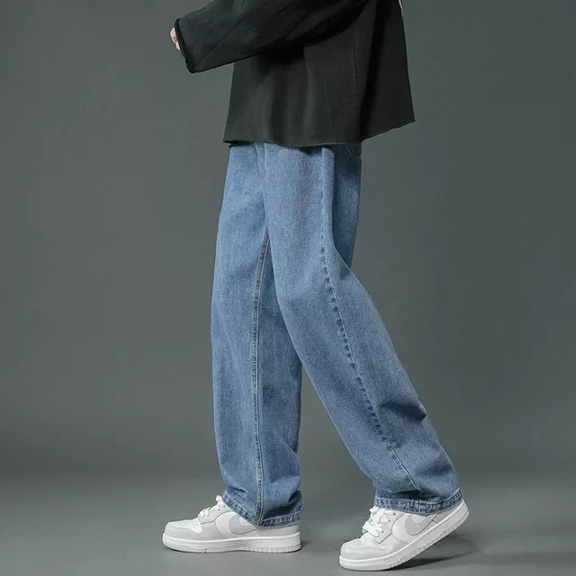 NEW IN Simple Solid Mopping Trousers Jeans Men Korean Style Fashion High Street Loose Casual Jean Pants Gray/White/Dark blue
NEW IN Simple Solid Mopping Trousers Jeans Men Korean Style Fashion High Street Loose Casual Jean Pants Gray/White/Dark blue