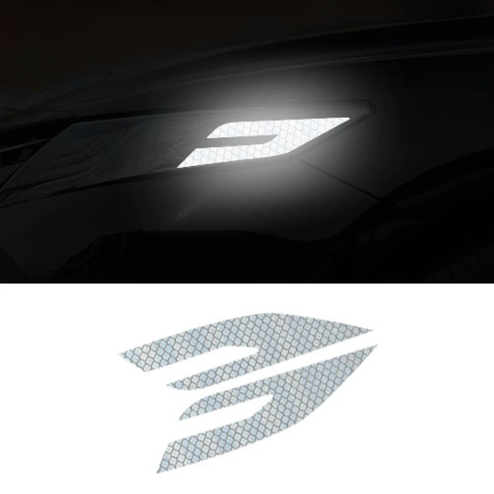 2pcs Car Headlights Eyelids Eyebrow Chrome Front Lamp Cover Trim Strip Trim Stickers For Toyota Camr Y 2018-2021
2pcs Car Headlights Eyelids Eyebrow Chrome Front Lamp Cover Trim Strip Trim Stickers For Toyota Camr Y 2018-2021