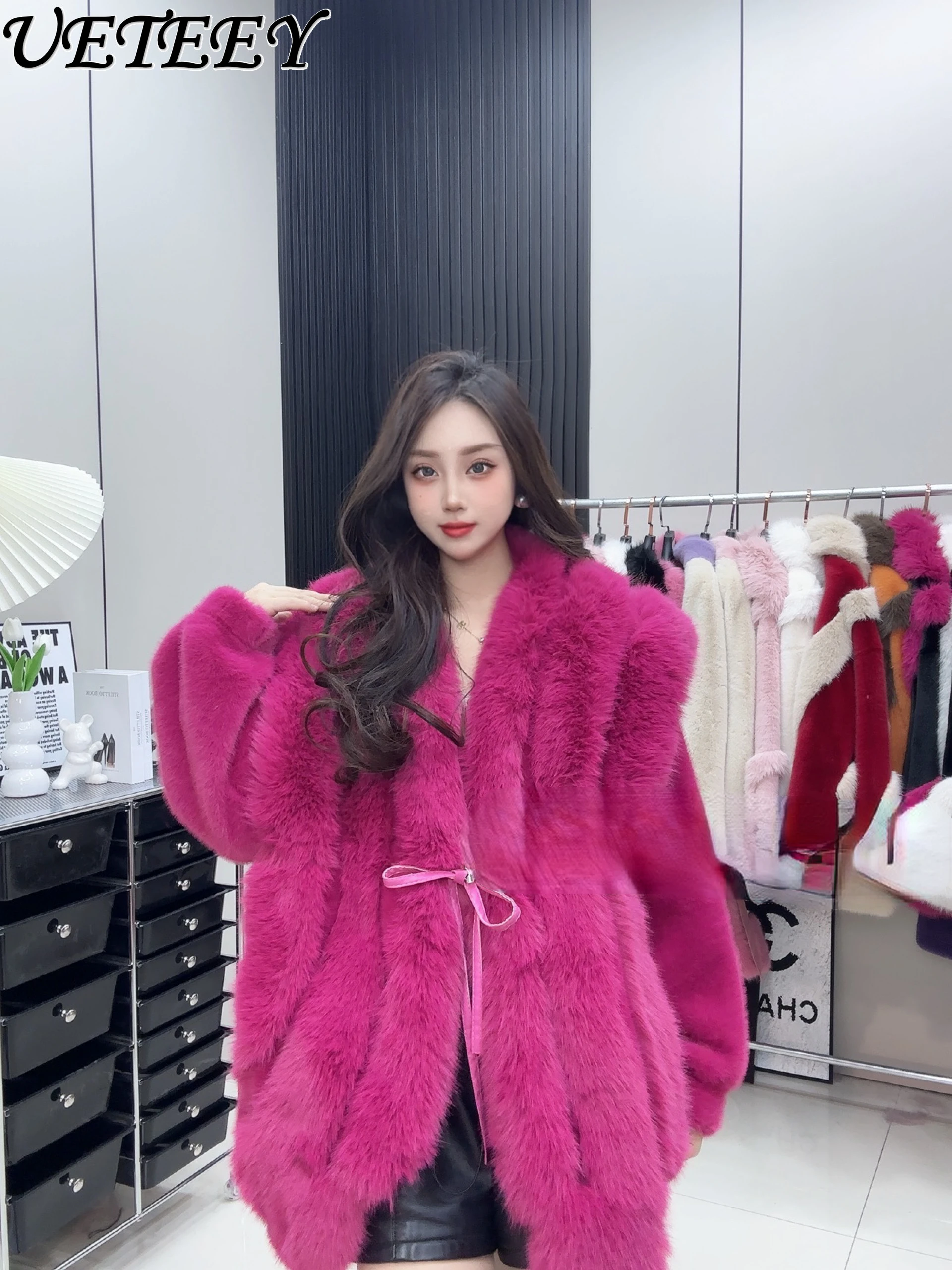 2023 New Winter New Long Fur Coat Female Mink Toka Fox Fur Mid-Length Belt Shawl Atmospheric Fur Jacket Female Casacos Femininos
2023 New Winter New Long Fur Coat Female Mink Toka Fox Fur Mid-Length Belt Shawl Atmospheric Fur Jacket Female Casacos Femininos