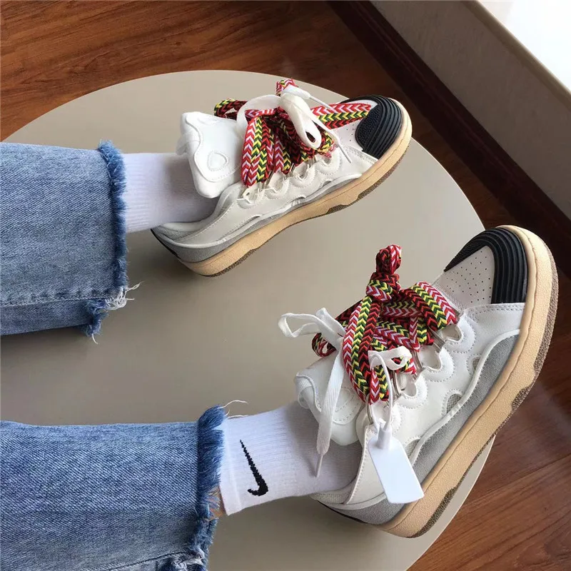 2022 Flat Thick Sole Running Shoes Women Mixed Color Patchwork Lover Casual Shoes Spring Autumn Outdoor Sneakers Unisex 35-45
2022 Flat Thick Sole Running Shoes Women Mixed Color Patchwork Lover Casual Shoes Spring Autumn Outdoor Sneakers Unisex 35-45