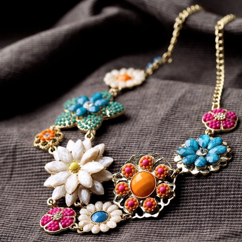 Luxury Colorful Flower Gemstone Pendant Necklace for Women Fashion Elegant Delicate Classic Wedding Necklace Bridal Jewelry Gift
Luxury Colorful Flower Gemstone Pendant Necklace for Women Fashion Elegant Delicate Classic Wedding Necklace Bridal Jewelry Gift