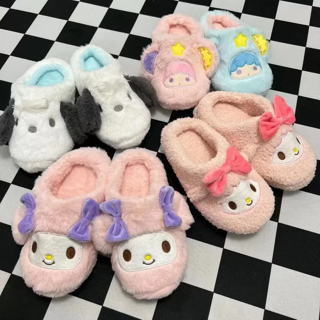 Sanrio плюшевые тапочки на каблуке хлопковые тапочки My Melody мультфильм Kuromi Cinnamoroll Kawaii зимние теплые тапочки для дома необходимый подарок 
Sanrio плюшевые тапочки на каблуке хлопковые тапочки My Melody мультфильм Kuromi Cinnamoroll Kawaii зимние теплые тапочки для дома необходимый подарок