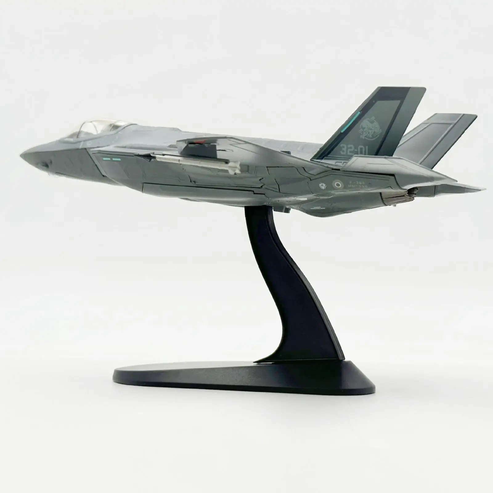 Модель 1:72 фотообои, модель самолета, подарок на день рождения, украшения для коллекционирования, сплав с витриной подставкой для полки, спальни, офиса, дома
Модель 1:72 фотообои, модель самолета, подарок на день рождения, украшения для коллекционирования, сплав с витриной подставкой для полки, спальни, офиса, дома
