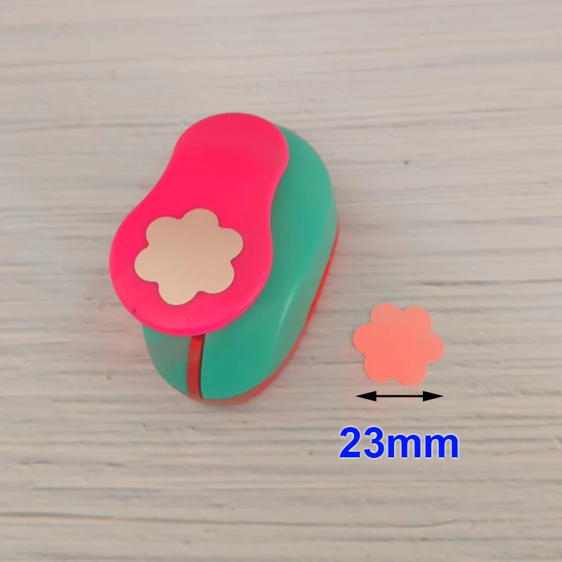 Дырокол для скрапбукинга CJEC 6 лепестков
Дырокол для скрапбукинга CJEC 6 лепестков