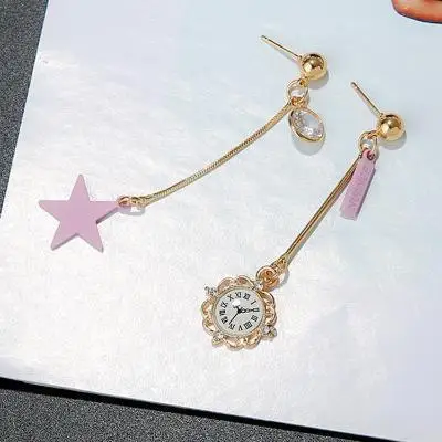 Red Rock Dangle Earrings for Women Poker Card Alarm Clock Asymmetrical Statement Earring Long Created Pearl Fashion Jewelry
Red Rock Dangle Earrings for Women Poker Card Alarm Clock Asymmetrical Statement Earring Long Created Pearl Fashion Jewelry