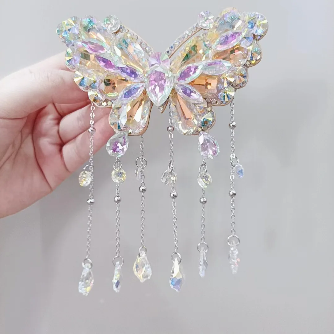 Antique hairpin headdress tassel super fairy crystal butterfly hanfu hairpin deserve to act the role of step ms original design
Antique hairpin headdress tassel super fairy crystal butterfly hanfu hairpin deserve to act the role of step ms original design