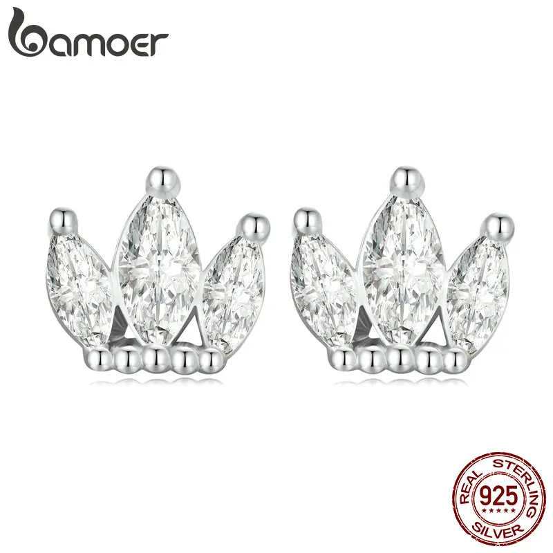 Bamoer Genuine 925 Sterling Silver Crown Stud Earrings for Women Bright Big Stone Ear Studs Fine Jewelry Anniversary Gift VSE163
Bamoer Genuine 925 Sterling Silver Crown Stud Earrings for Women Bright Big Stone Ear Studs Fine Jewelry Anniversary Gift VSE163