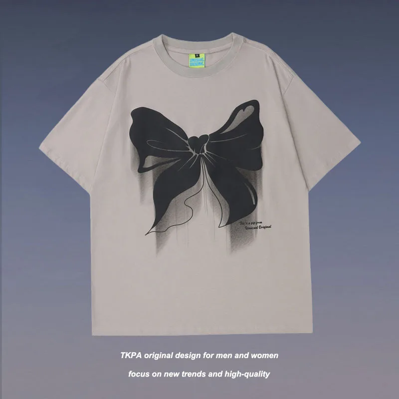 2022 New Harajuku T-Shirt Men Streetwear Retro Butterfly Knot Graffiti Printing Half Sleeve Tshirts Mens Oversized Tops Couples 
2022 New Harajuku T-Shirt Men Streetwear Retro Butterfly Knot Graffiti Printing Half Sleeve Tshirts Mens Oversized Tops Couples