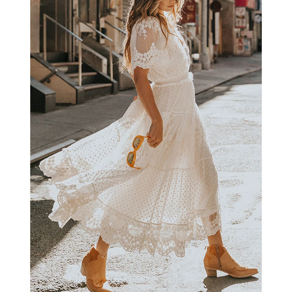 2022 Women Embroidery Lace Sheer Mesh Casual Dress Fashion Femme V Neck Sweet Long Party Dress Elegant Lady Wedding Clothing
2022 Women Embroidery Lace Sheer Mesh Casual Dress Fashion Femme V Neck Sweet Long Party Dress Elegant Lady Wedding Clothing