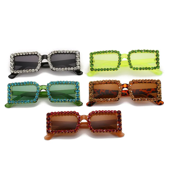 Luxury Square Rhinestone Steampunk Sunglasses Women Trend Fancy Crystal Oversized Glasses Female Eyewear Shades Oculos Del
Luxury Square Rhinestone Steampunk Sunglasses Women Trend Fancy Crystal Oversized Glasses Female Eyewear Shades Oculos Del