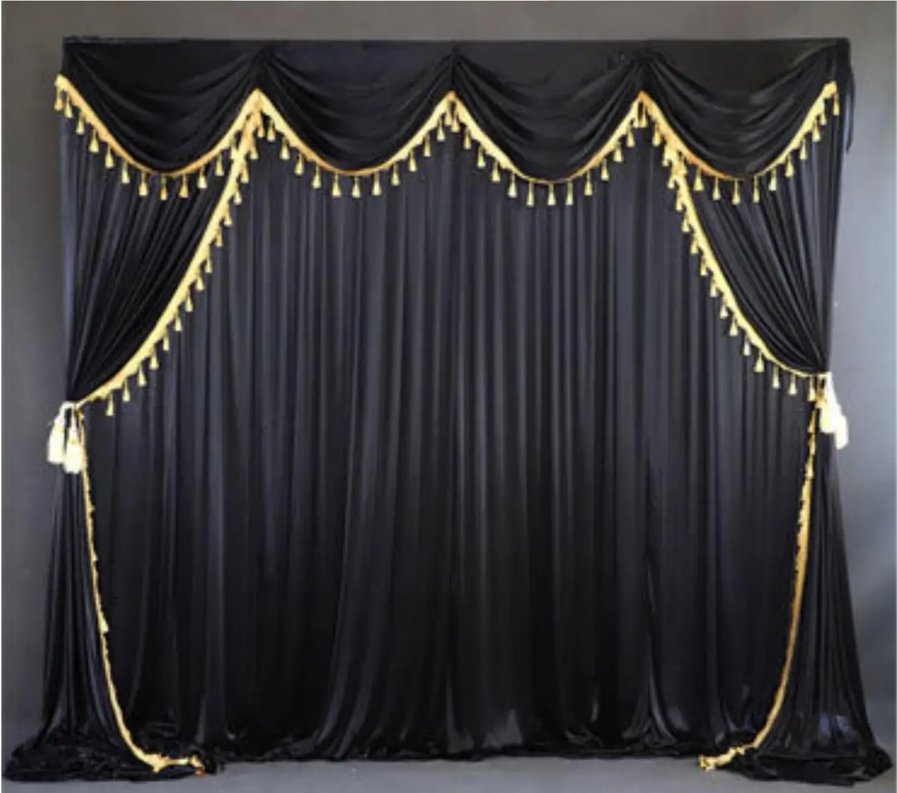 10*10FT Black Curtain Formal Backdrop Silk Cloth Church Wall Wedding Background Drapes Photo Booth For Event Party Decoration
10*10FT Black Curtain Formal Backdrop Silk Cloth Church Wall Wedding Background Drapes Photo Booth For Event Party Decoration