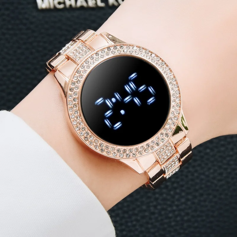 Fashion Round Quartz LED Digital Dial Casual Wrist Watches Stainless Strap Fashionable Clock Waterproof Wristwatch for Women
Fashion Round Quartz LED Digital Dial Casual Wrist Watches Stainless Strap Fashionable Clock Waterproof Wristwatch for Women