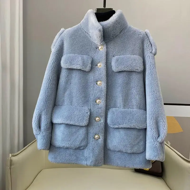 2022 Women Autumn Winter Fashion Sheep Shearing Coats Female Stand Collar Loose Jackets Ladies Genuine Lamb Fur Outerwear Q30
2022 Women Autumn Winter Fashion Sheep Shearing Coats Female Stand Collar Loose Jackets Ladies Genuine Lamb Fur Outerwear Q30
