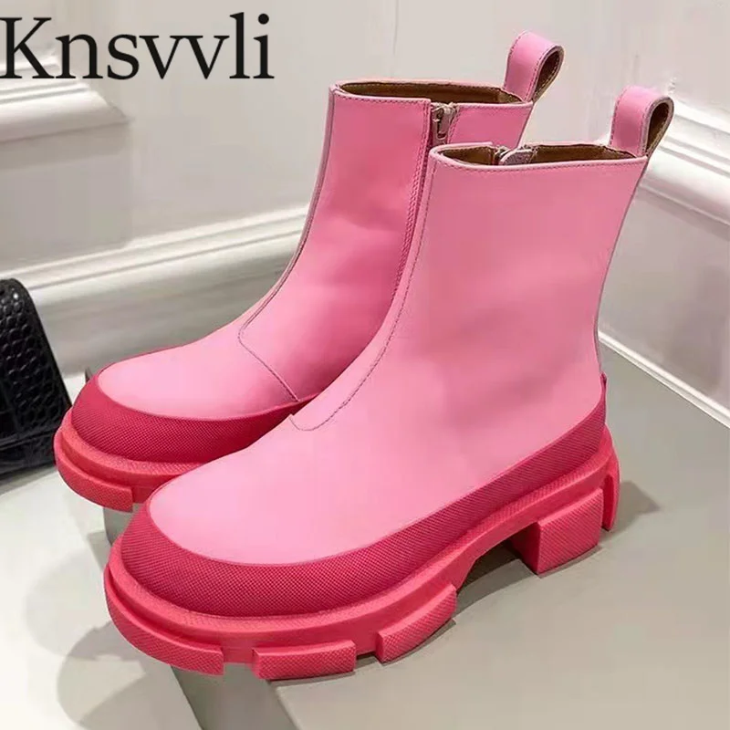 Genuine Leather Chelsea Boots Woman Round Toe Thick Sole British Style Shoes Women Flat Motorcycle boots Women Botas De Mujer
Genuine Leather Chelsea Boots Woman Round Toe Thick Sole British Style Shoes Women Flat Motorcycle boots Women Botas De Mujer
