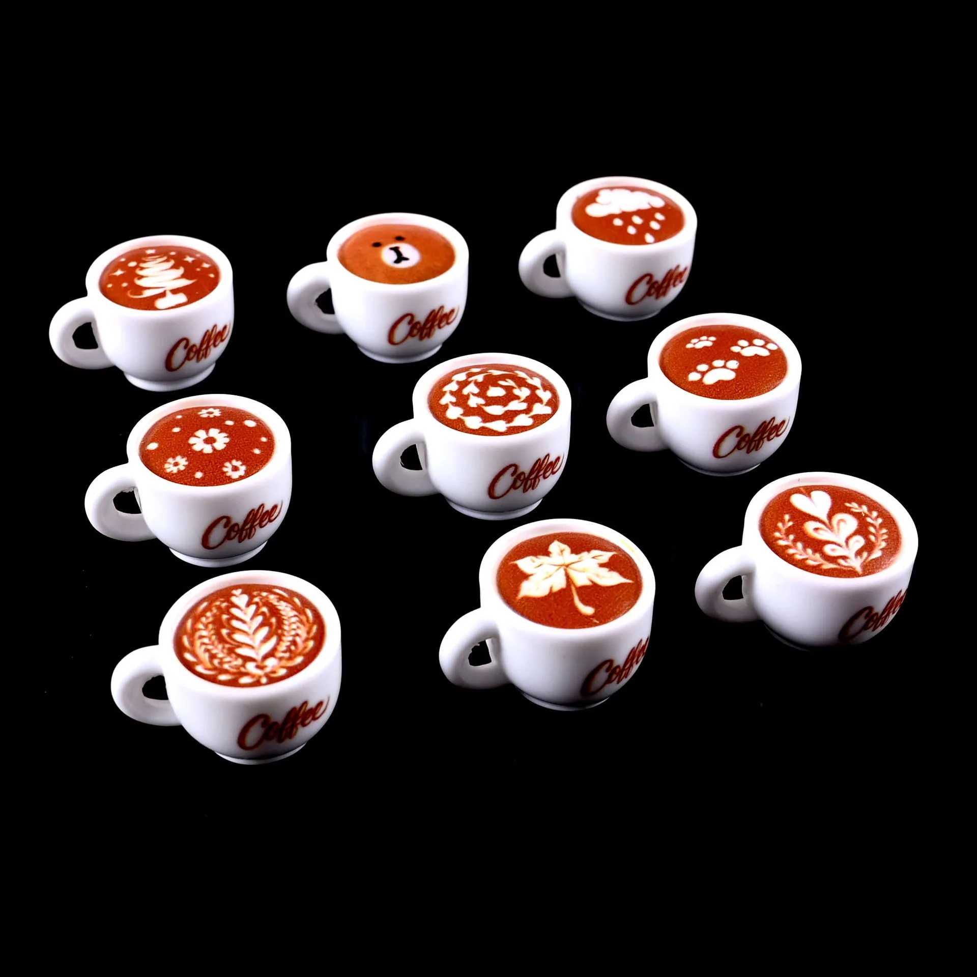 Миниатюрные фигурки кофейных чашек из смолы 
Миниатюрные фигурки кофейных чашек из смолы