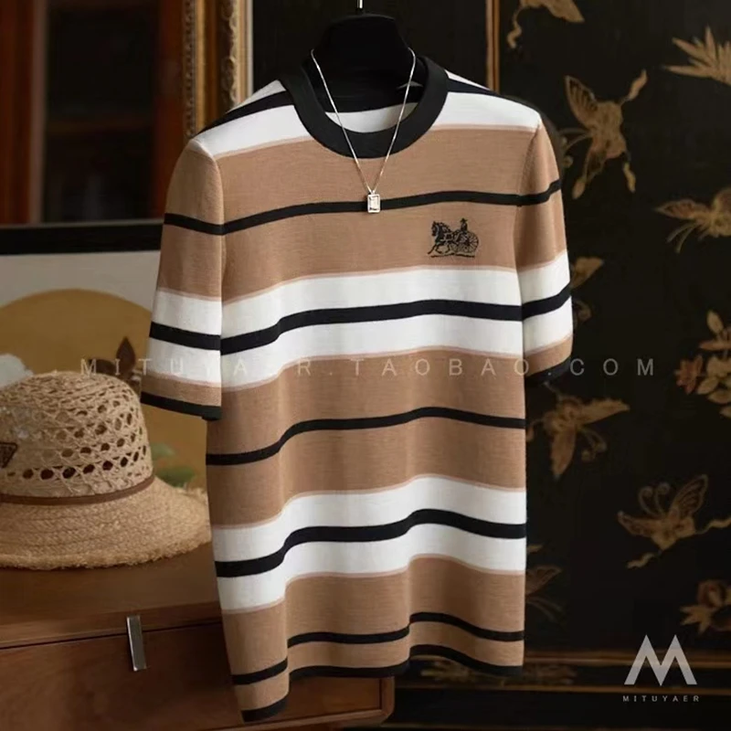 Contrast color striped knitted sweater short-sleeved women's 2022 summer embroidered wool thin bottoming T-shirt top trend tees
Contrast color striped knitted sweater short-sleeved women's 2022 summer embroidered wool thin bottoming T-shirt top trend tees