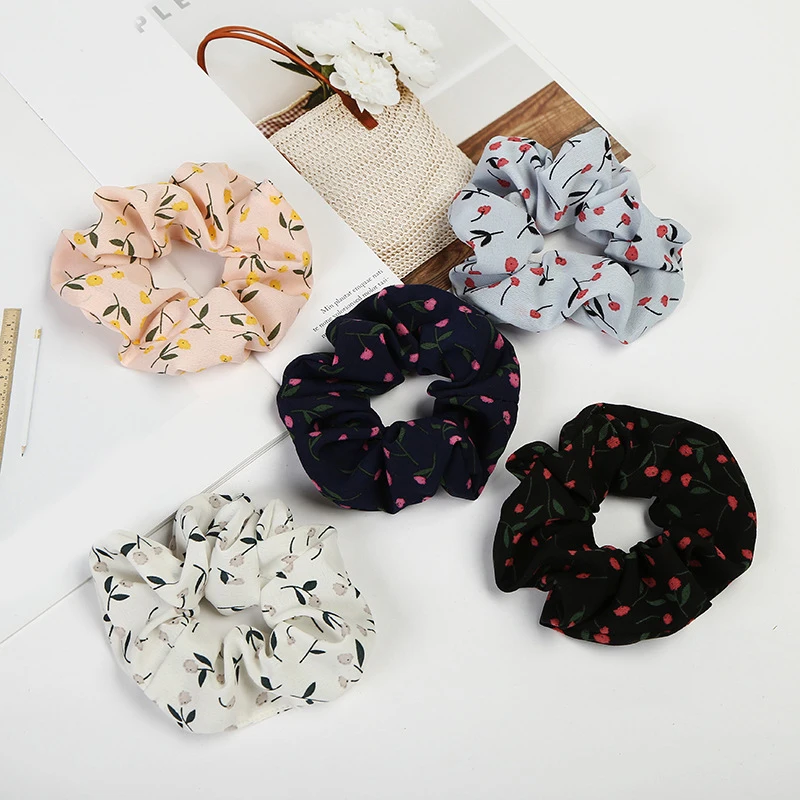Scrunchi Hair Band Women Rubber Elastic Hair Bands Summer Print Floral Rope Scrunchies Ponytail Gum For Girl Hair Accessories
Scrunchi Hair Band Women Rubber Elastic Hair Bands Summer Print Floral Rope Scrunchies Ponytail Gum For Girl Hair Accessories