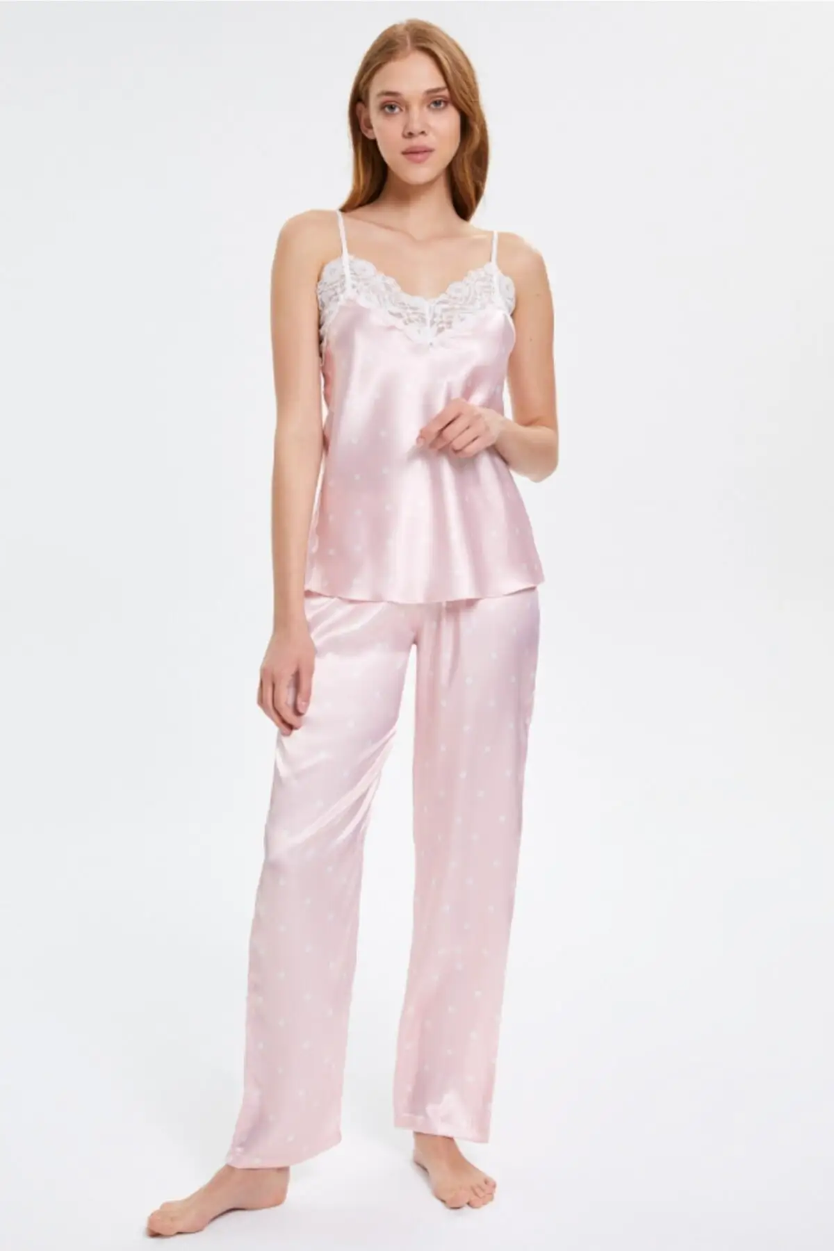 Пижама женская в стиле ретро, кружевная Пижама с Порошковым кружевом, ночная рубашка для сна и отдыха с эластичным поясом, повседневная дома... 
Пижама женская в стиле ретро, кружевная Пижама с Порошковым кружевом, ночная рубашка для сна и отдыха с эластичным поясом, повседневная дома...