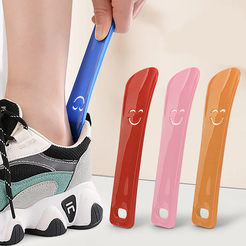 15cm Shoe Horns Professional Plastic Shoe Horn Spoon Shape Shoehorn Shoe Lifter Flexible Sturdy Slip
15cm Shoe Horns Professional Plastic Shoe Horn Spoon Shape Shoehorn Shoe Lifter Flexible Sturdy Slip