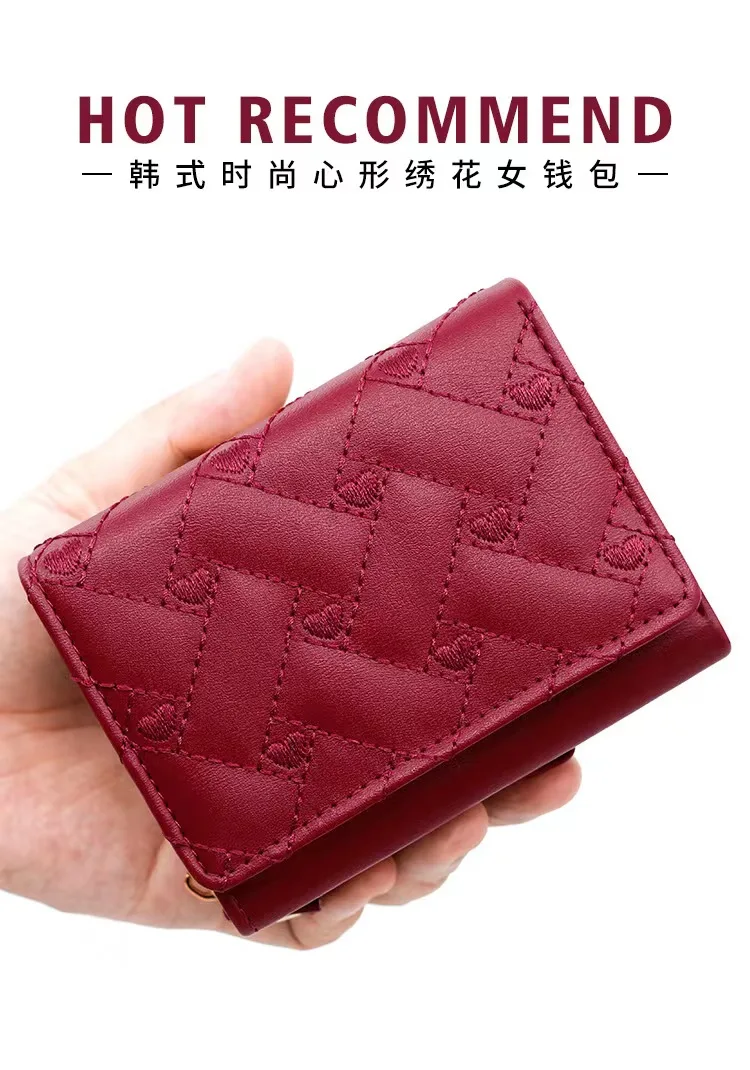 New Beautiful Love Embroidery, Versatile Fashion Lady Purse, Large Capacity, Multi Slot Shopping, Convenient To Carry
New Beautiful Love Embroidery, Versatile Fashion Lady Purse, Large Capacity, Multi Slot Shopping, Convenient To Carry