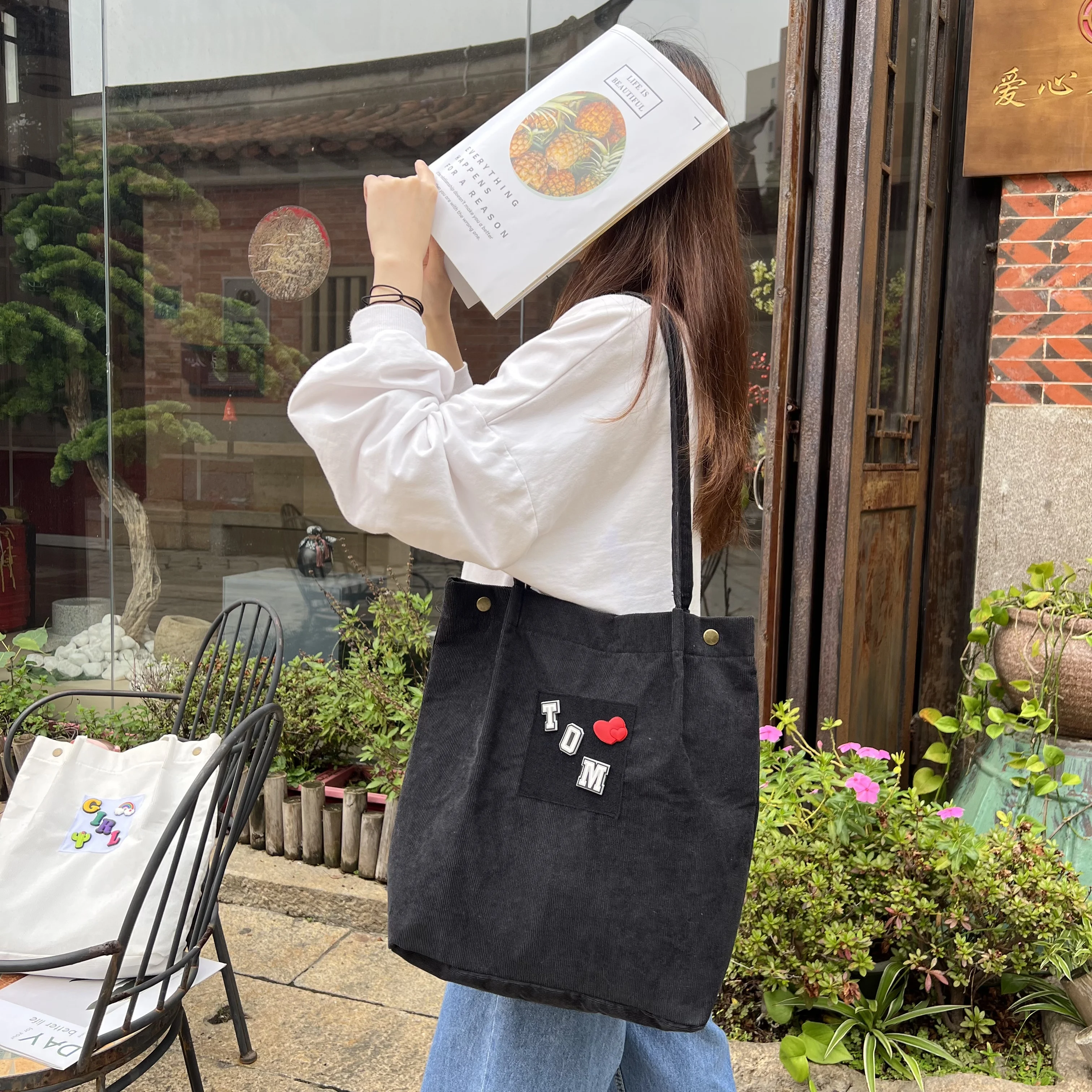 Corduroy Tote Bags for Women DIY Shoulder Bag Reusable Large Capacity Shopping Bags Beach Bag Women's Handbags Trend 2022
Corduroy Tote Bags for Women DIY Shoulder Bag Reusable Large Capacity Shopping Bags Beach Bag Women's Handbags Trend 2022