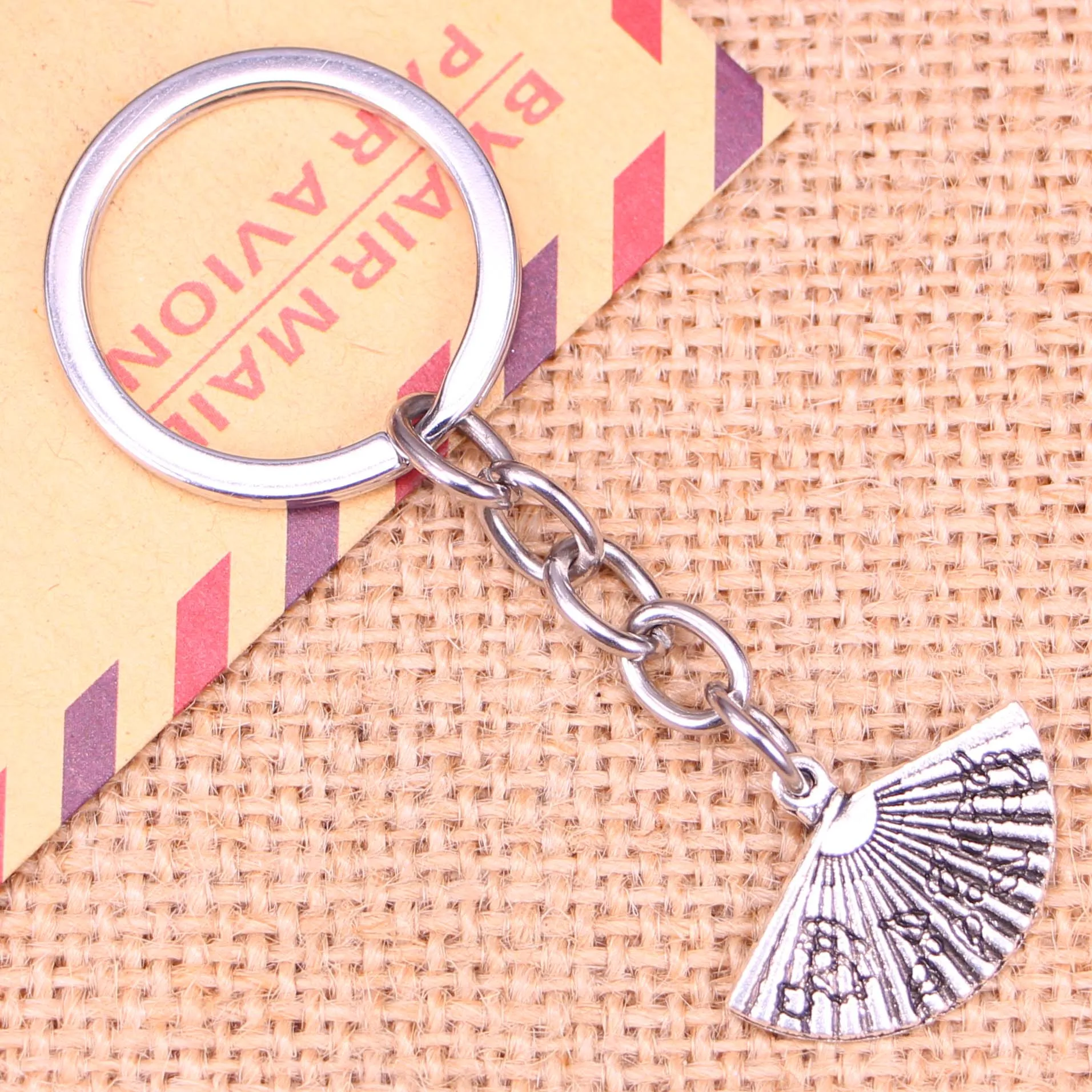 20pcs New Fashion Keychain 17x24mm asian fan Pendants DIY Men Jewelry Car Key Chain Ring Holder Souvenir For Gift
20pcs New Fashion Keychain 17x24mm asian fan Pendants DIY Men Jewelry Car Key Chain Ring Holder Souvenir For Gift