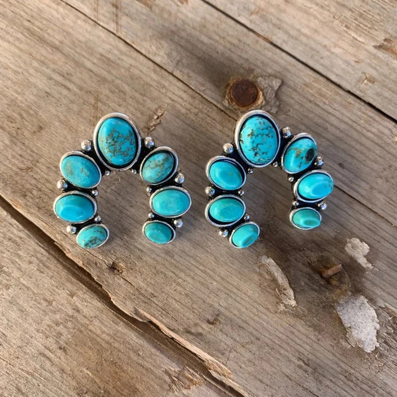 Western Floral Flower Studs Earring Southwest Style Earring with Oval Shape Turquoise Color Stones | Turquoise Black Red Punchy
Western Floral Flower Studs Earring Southwest Style Earring with Oval Shape Turquoise Color Stones | Turquoise Black Red Punchy