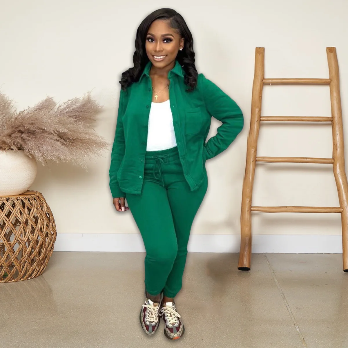 Fleece Two Piece Set Women Solid Tracksuits Long Sleeve Cardigan Shirts Tops Drawstring Sweat Pants Suit Streetwear
Fleece Two Piece Set Women Solid Tracksuits Long Sleeve Cardigan Shirts Tops Drawstring Sweat Pants Suit Streetwear