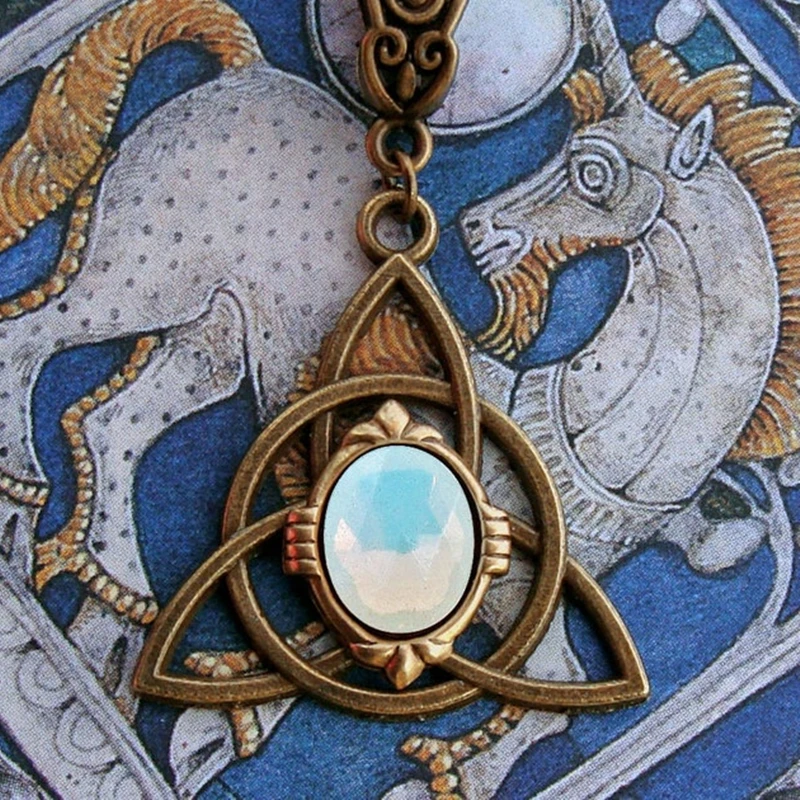 Bohemia Vintage Celtic Knot Pendant Necklace Charm Chain Necklaces For Party Women Jewelry Fashion Accessories Party Gift
Bohemia Vintage Celtic Knot Pendant Necklace Charm Chain Necklaces For Party Women Jewelry Fashion Accessories Party Gift