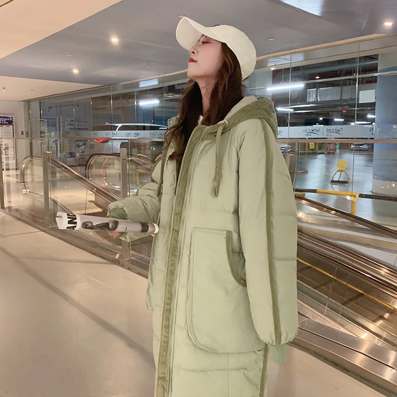 Thickened Bread Coats Down Jacket Women Parka Korean Loose Winter Coat Cotton Jacket 2022 New Women Parkas Long Female Clothing
Thickened Bread Coats Down Jacket Women Parka Korean Loose Winter Coat Cotton Jacket 2022 New Women Parkas Long Female Clothing