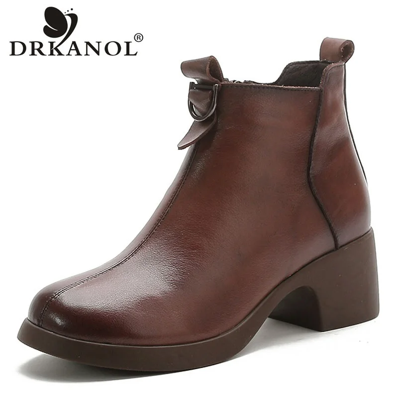 DRKANOL Модные осенние женские ботинки ручной работы в стиле ретро из натуральной кожи с круглым носком боковая молния на толстом каблуке боти... 
DRKANOL Модные осенние женские ботинки ручной работы в стиле ретро из натуральной кожи с круглым носком боковая молния на толстом каблуке боти...