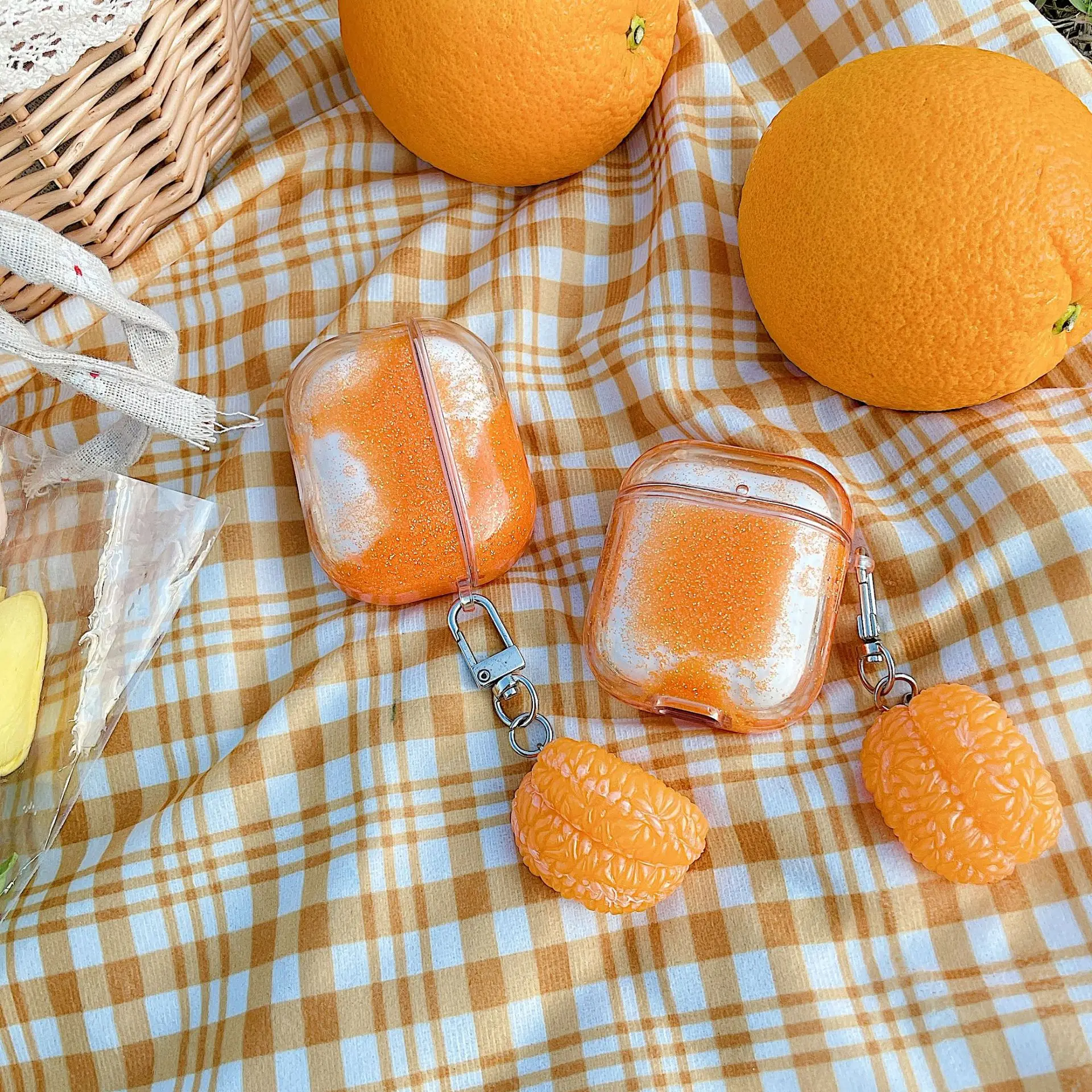 Чехол Dynamic Liquid для AirPods, чехол s, оранжевый Милая еда, Прозрачный блестящий чехол с жидкостью для AirPod 2, защитный чехол для Airpods Pro
Чехол Dynamic Liquid для AirPods, чехол s, оранжевый Милая еда, Прозрачный блестящий чехол с жидкостью для AirPod 2, защитный чехол для Airpods Pro