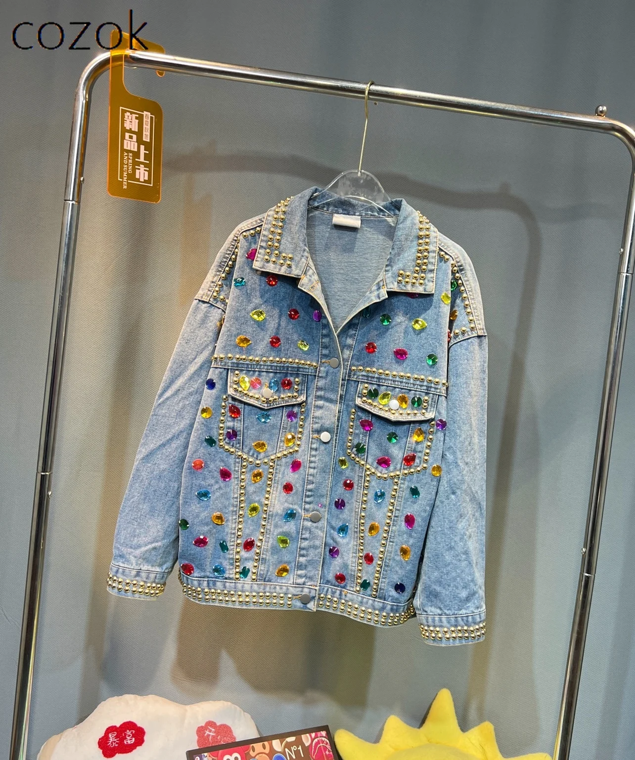 European Autumn New Fashion Design Exquisite Rhinestone Colorful Crystals Coat Women's Streetwear Loose Mid-Length Denim Jacket 
European Autumn New Fashion Design Exquisite Rhinestone Colorful Crystals Coat Women's Streetwear Loose Mid-Length Denim Jacket