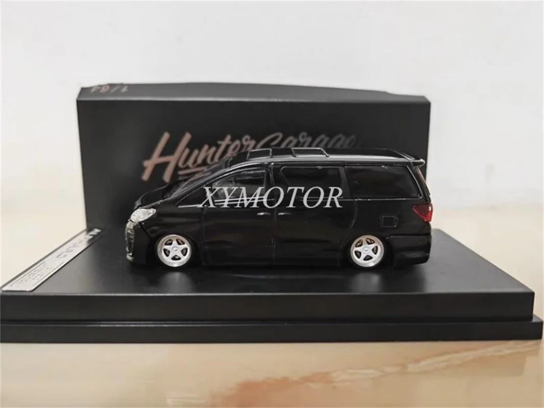 1/64 For Toyota Alphard Diecast Metal Car Model Toys Gifts Hobby Display Black Ornaments Collection
1/64 For Toyota Alphard Diecast Metal Car Model Toys Gifts Hobby Display Black Ornaments Collection