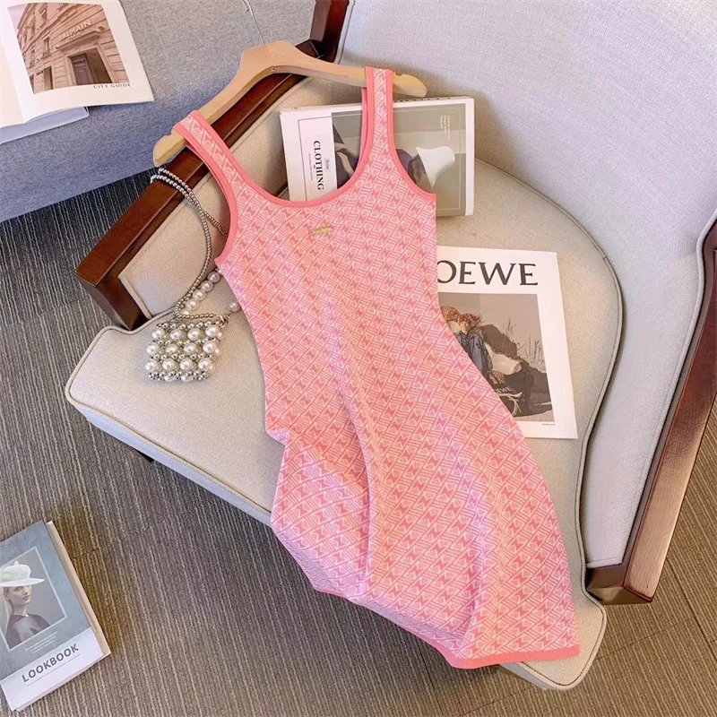Summer Jacquard Knitted Mini Dress 2023 New Women Sleeveless Sexy Slim Tank A-line Dresses Fashion Elegant Ladies Vestidos P712
Summer Jacquard Knitted Mini Dress 2023 New Women Sleeveless Sexy Slim Tank A-line Dresses Fashion Elegant Ladies Vestidos P712