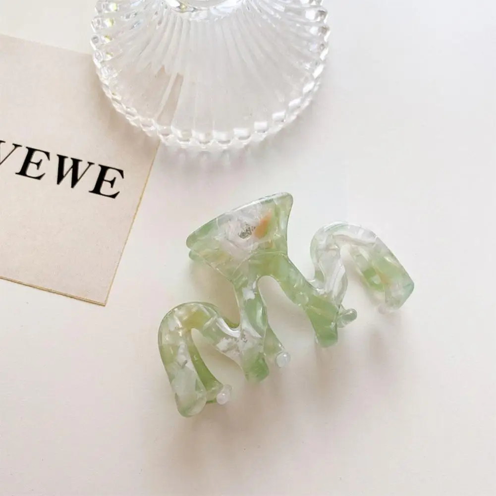 2022 Korea New Sweet Girls Wavy Medium Hair Clip Accessories Multicolor Acetate Sheet Fashion For Women Hairpins Headdres H4f0
2022 Korea New Sweet Girls Wavy Medium Hair Clip Accessories Multicolor Acetate Sheet Fashion For Women Hairpins Headdres H4f0