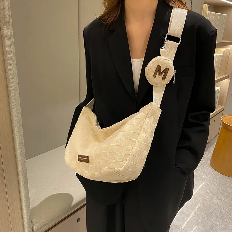 Large Capacity Canvas Bag Women Casua Travel Shoulder Bags Fashion School Bag for Girls Solid Ladies Handbags New Crossbody Sac
Large Capacity Canvas Bag Women Casua Travel Shoulder Bags Fashion School Bag for Girls Solid Ladies Handbags New Crossbody Sac